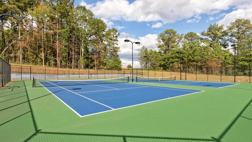 The tennis courts at Bunn Farms have lighting, making it easy for you to play on your schedule 