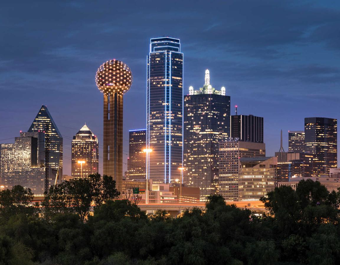 Dallas skyline at night