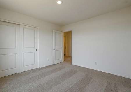Guest bedroom, perfect for hosting overnight guests.