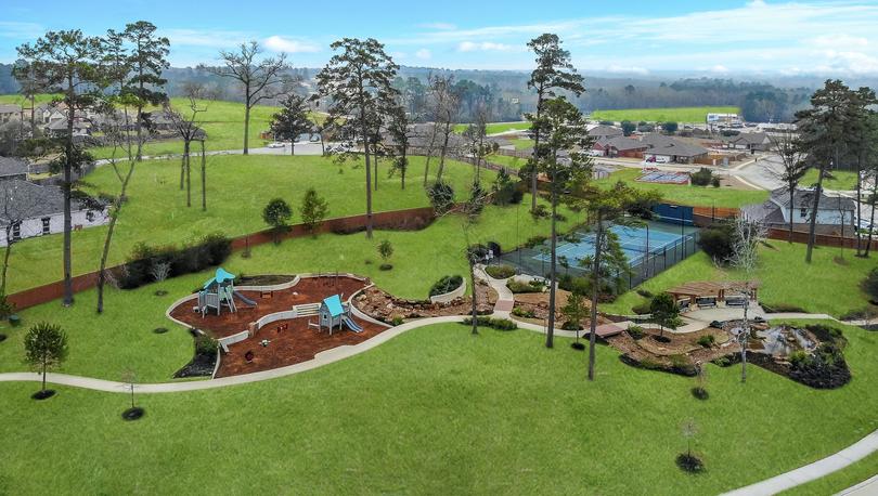 Wedgewood Forest Park with playground, tennis court, and seating area