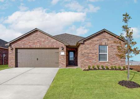 Beautiful Durant home with brick exterior.