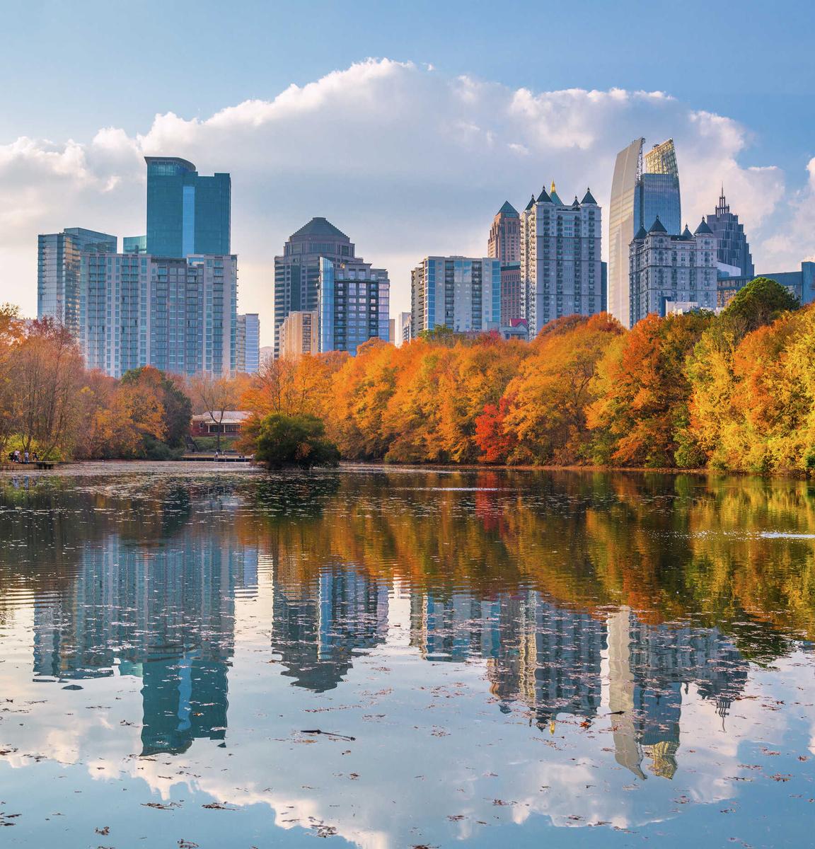 Atlanta, Georgia Piedmont Park showing the city